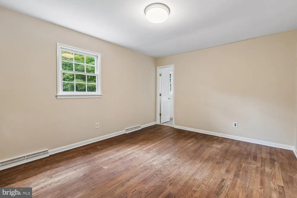 1518 Winchester Rd, Annapolis, MD 21409