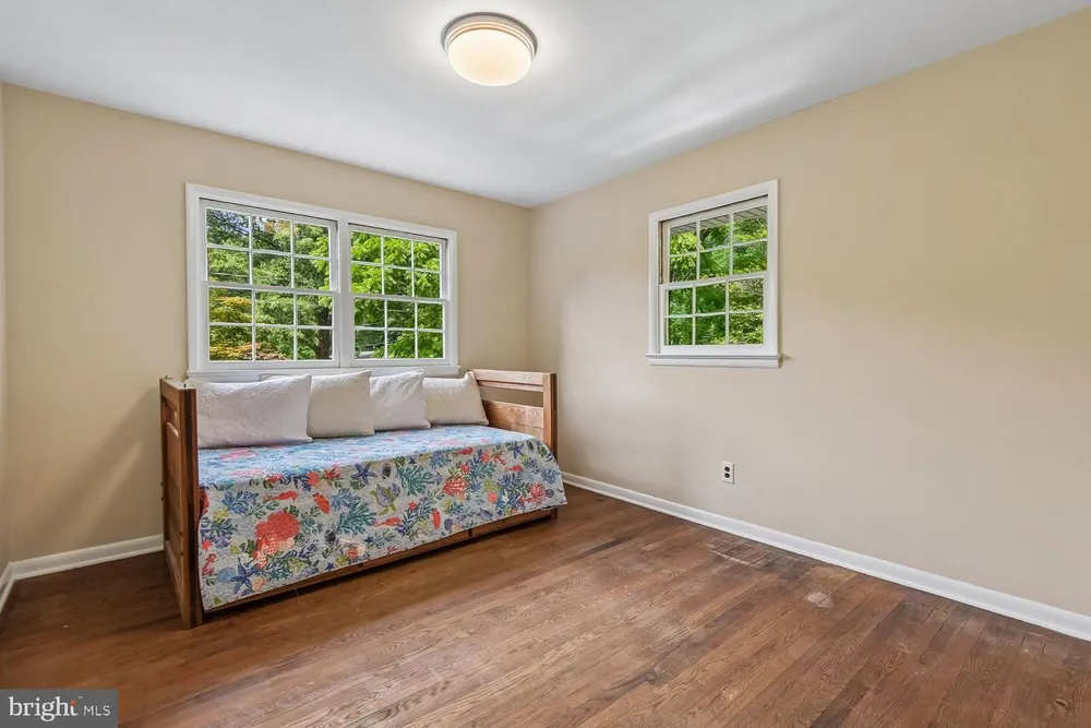 1518 Winchester Rd, Annapolis, MD 21409
