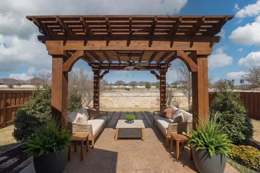 517 Lake Livingston Trail, McKinney, TX 75071