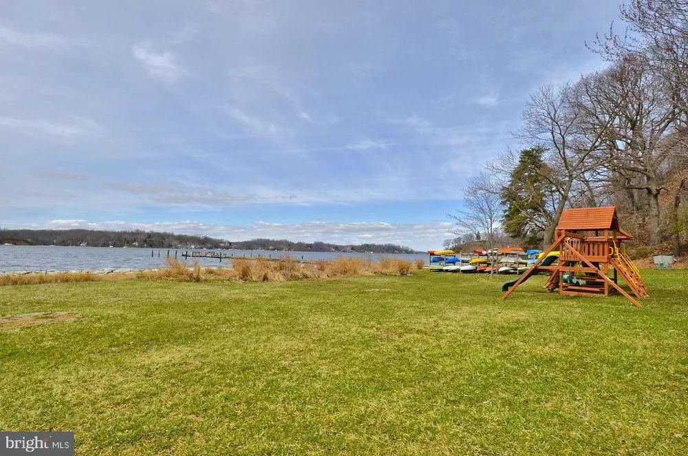 1518 Winchester Rd, Annapolis, MD 21409