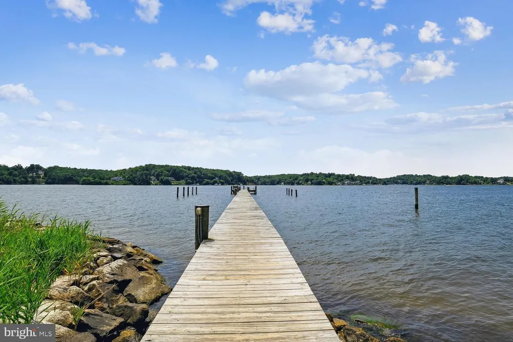 1518 Winchester Rd, Annapolis, MD 21409