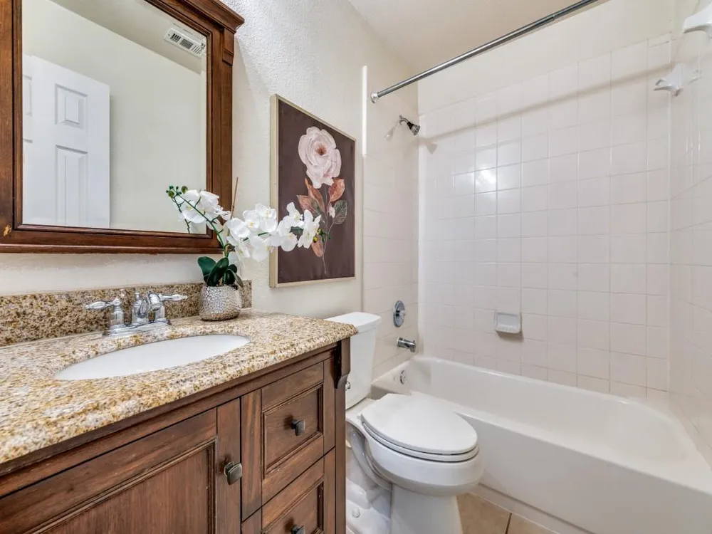 800 Mahogany Dr, Anna, TX 75409