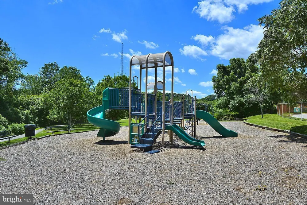 1518 Winchester Rd, Annapolis, MD 21409