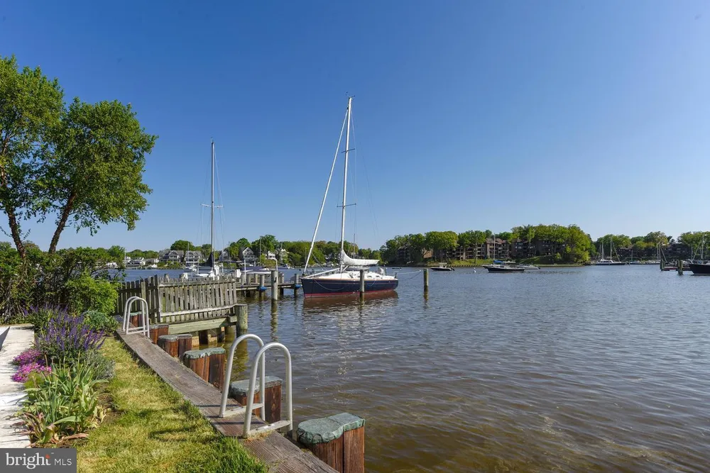 1518 Winchester Rd, Annapolis, MD 21409