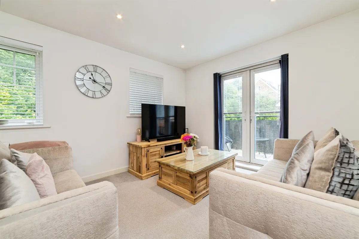 Arnold Close, HERTFORD