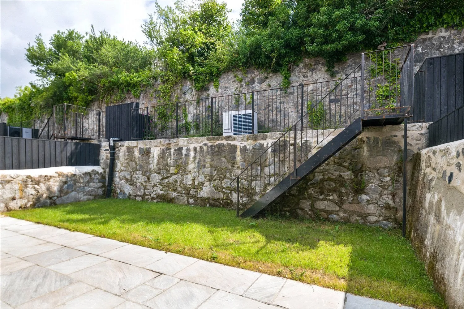 Lovering Dry, Charlestown, PL25 photo 14