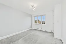 Burkwood View, WAKEFIELD