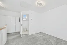 Burkwood View, WAKEFIELD
