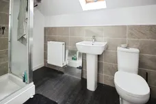 Frobisher Avenue, CASTLEFORD