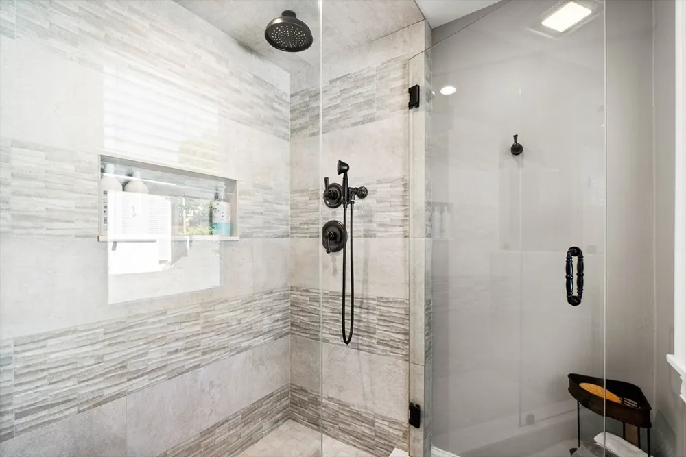 17 Landon Rd, Milton, MA 02186