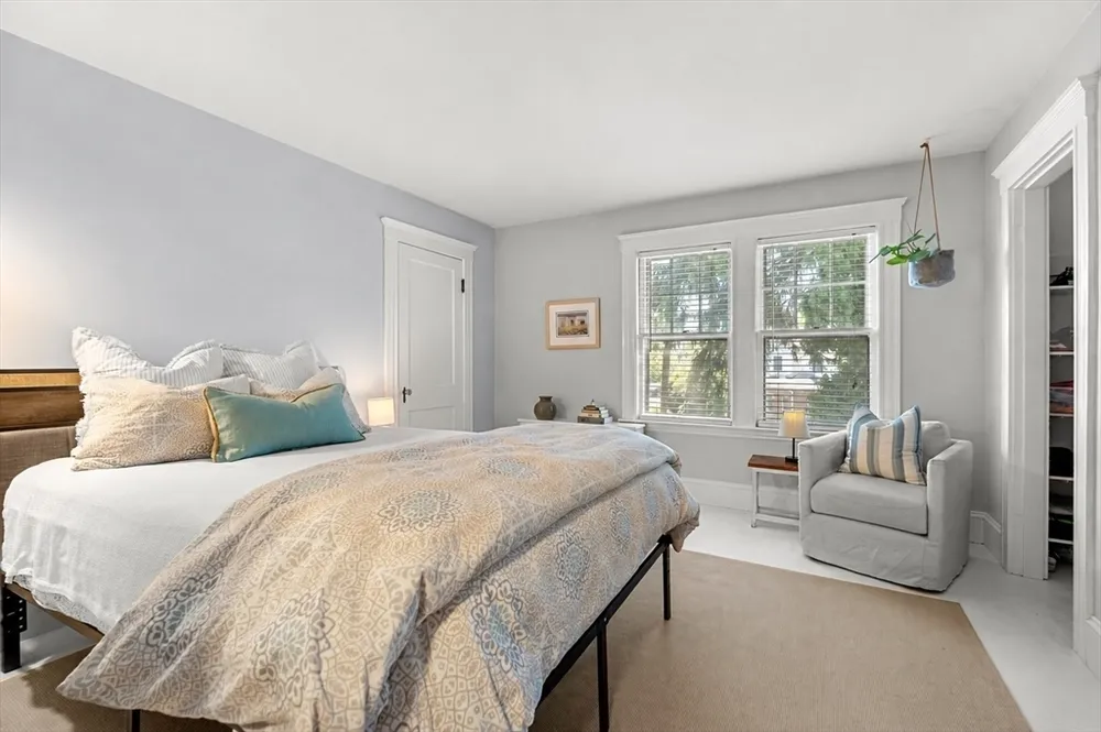 67 Humphrey St, Marblehead, MA 01945