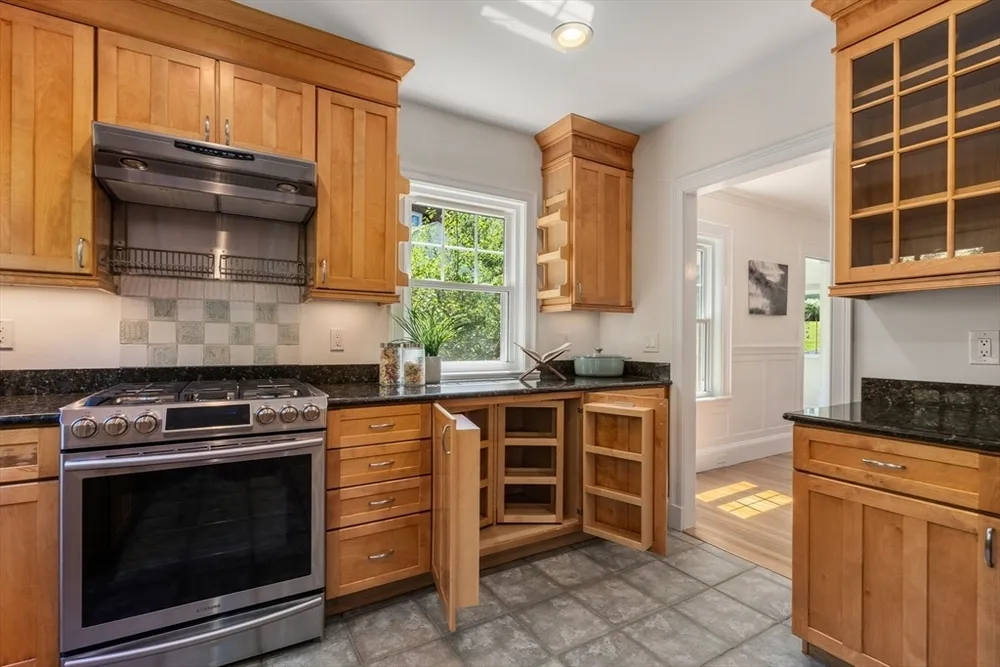 42 Fairmont St, Belmont, MA 02478