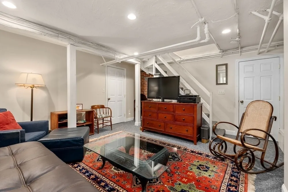 50 Louders Ln, Boston, MA 02130