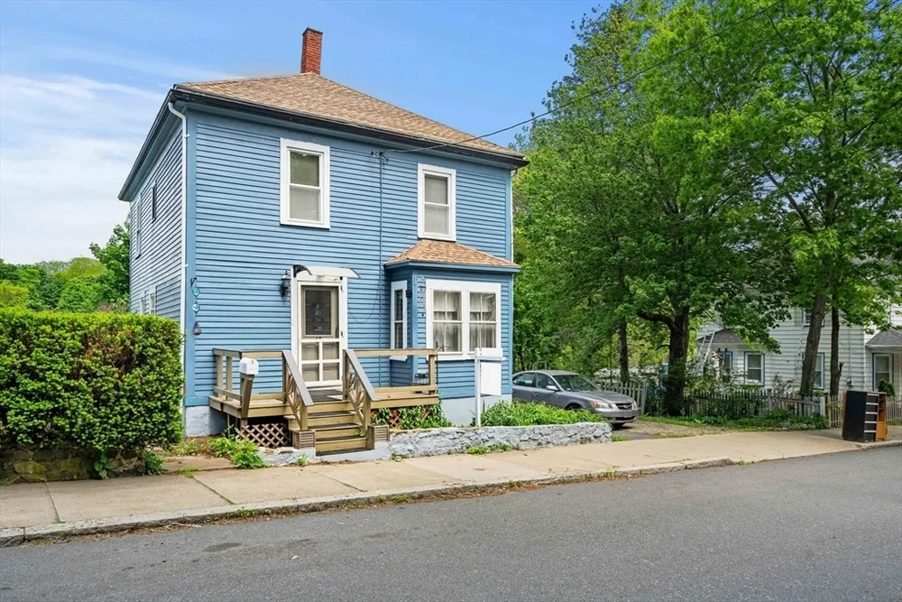 19 Greene St, Beverly, MA 01915