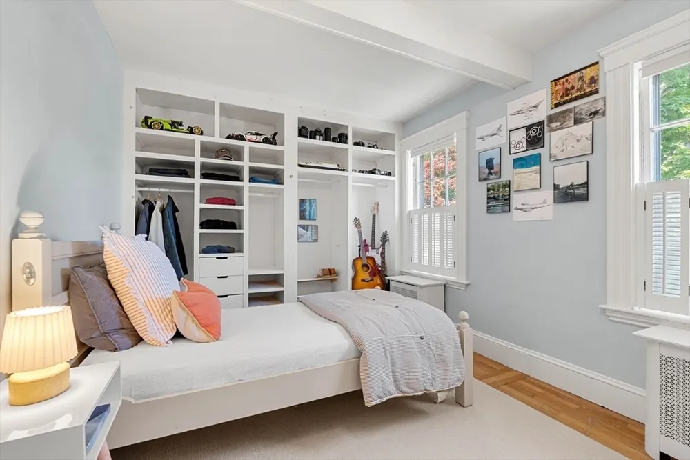67 Humphrey St, Marblehead, MA 01945