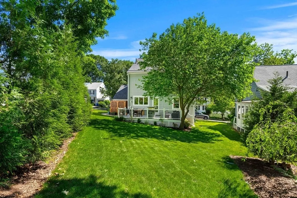 17 Landon Rd, Milton, MA 02186
