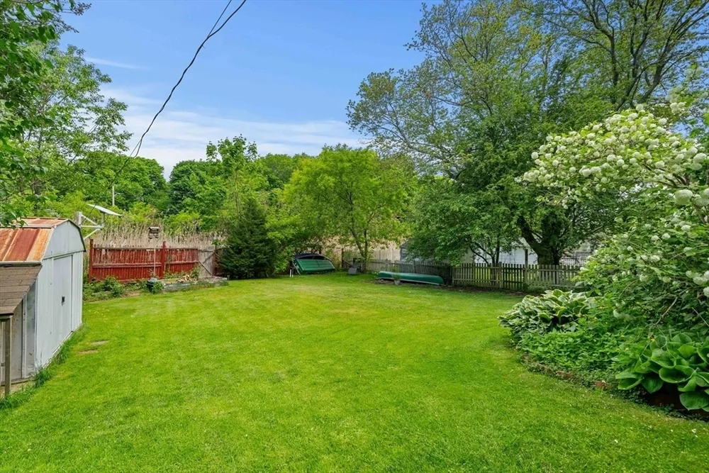19 Greene St, Beverly, MA 01915
