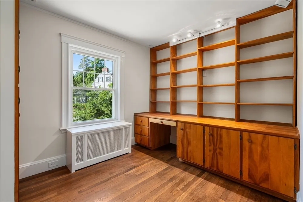 42 Fairmont St, Belmont, MA 02478