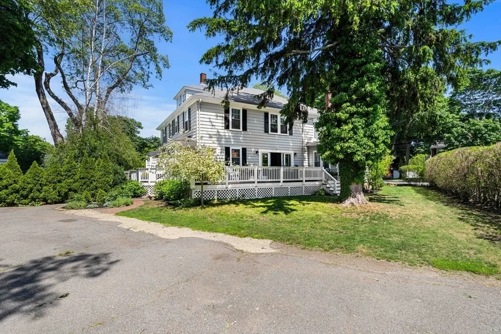 67 Humphrey St, Marblehead, MA 01945