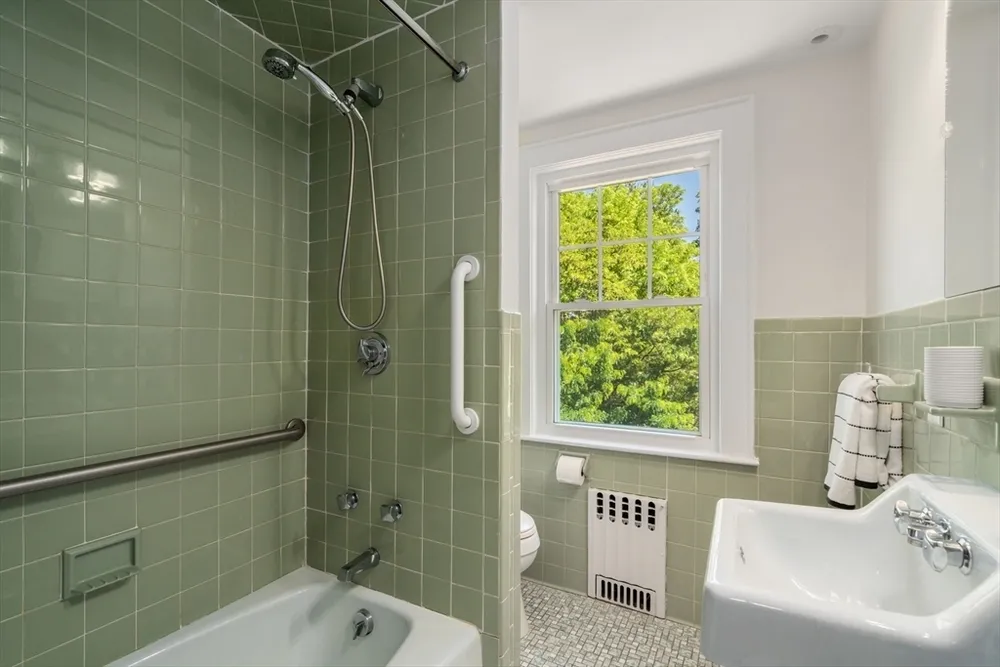 42 Fairmont St, Belmont, MA 02478
