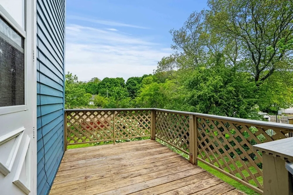 19 Greene St, Beverly, MA 01915