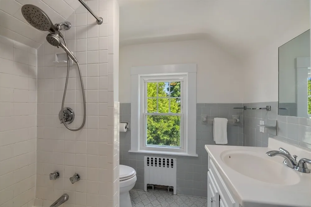 42 Fairmont St, Belmont, MA 02478