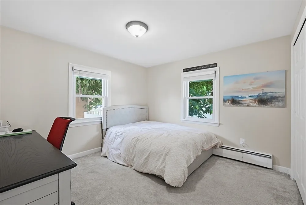 23 Kosciusko St, Peabody, MA 01960