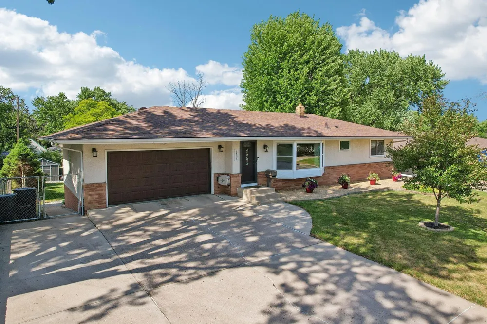 3403 71st St E, Inver Grove Heights, MN 55076