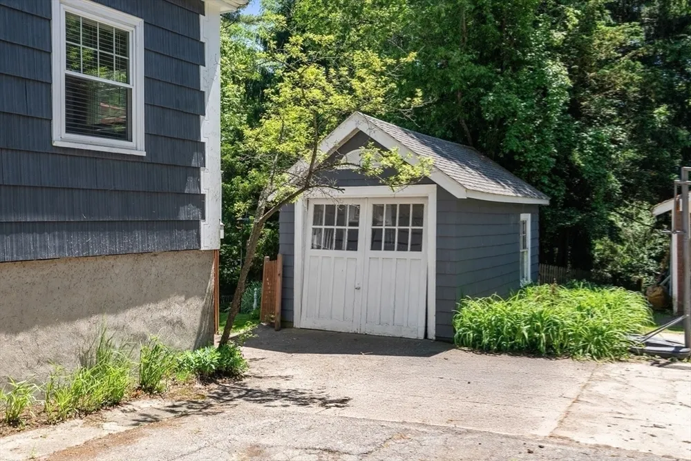 50 Louders Ln, Boston, MA 02130