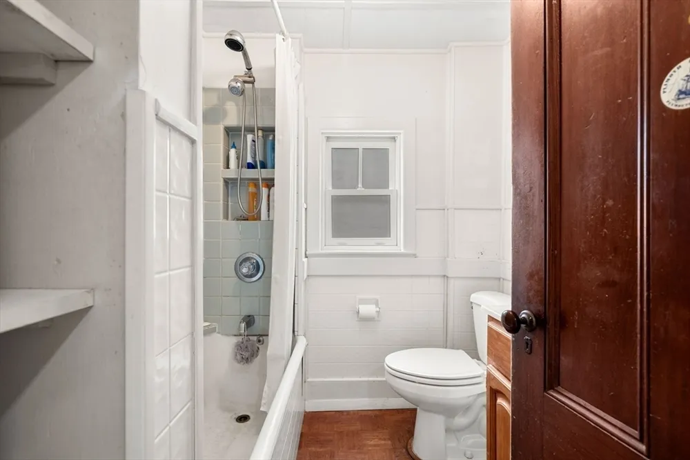 19 Greene St, Beverly, MA 01915