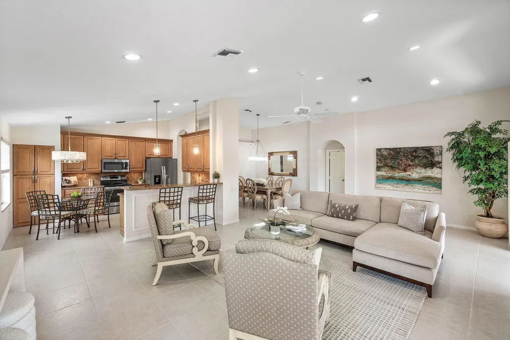 6600 Sherbrook Dr, Boynton Beach, FL 33437