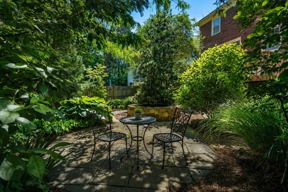 42 Fairmont St, Belmont, MA 02478