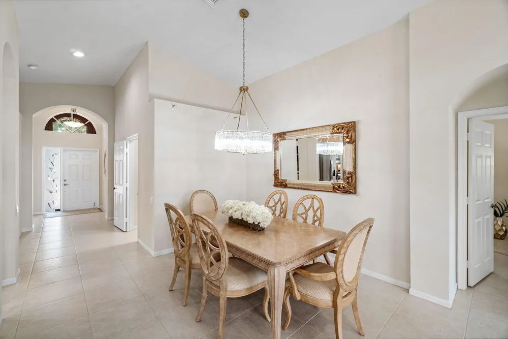 6600 Sherbrook Dr, Boynton Beach, FL 33437