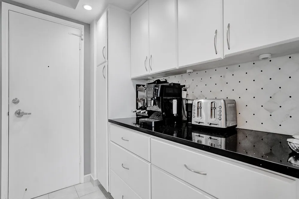3300 NE 36th St, Fort Lauderdale, FL 33308
