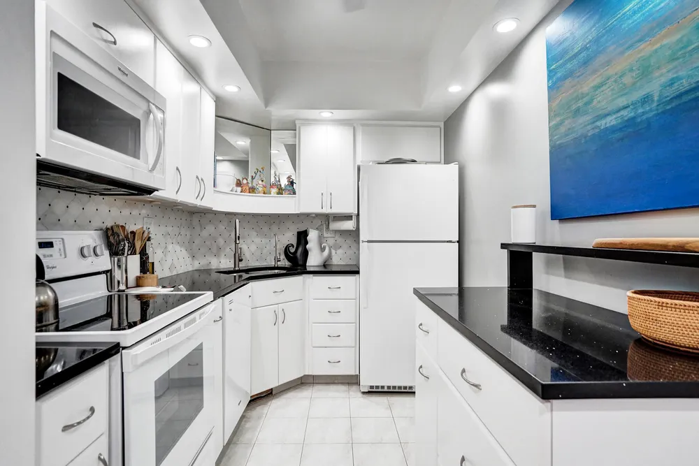 3300 NE 36th St, Fort Lauderdale, FL 33308