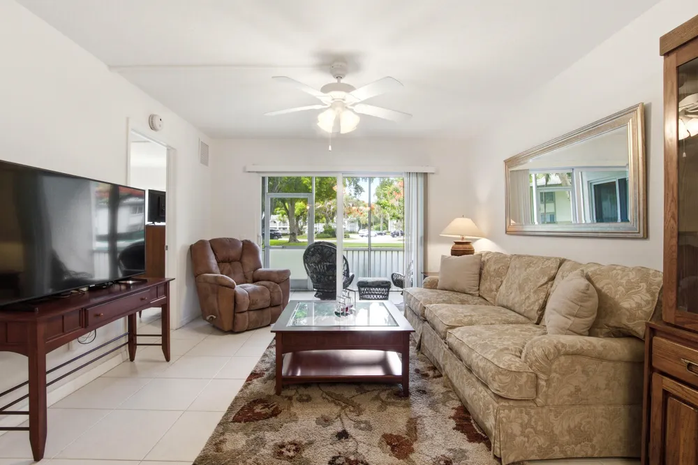 1105 Bahama Bend, Coconut Creek, FL 33066