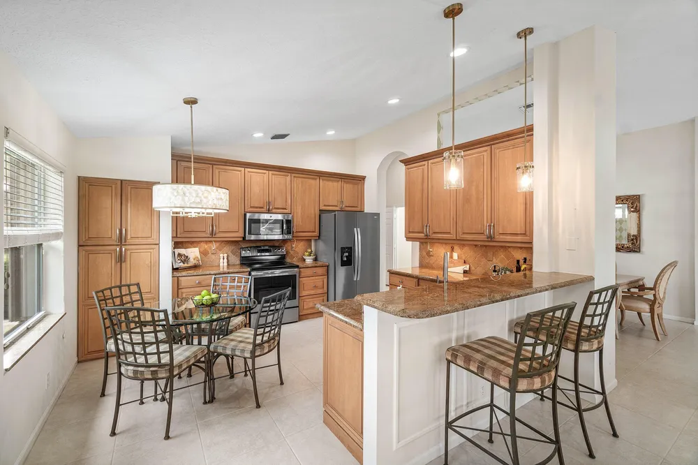 6600 Sherbrook Dr, Boynton Beach, FL 33437