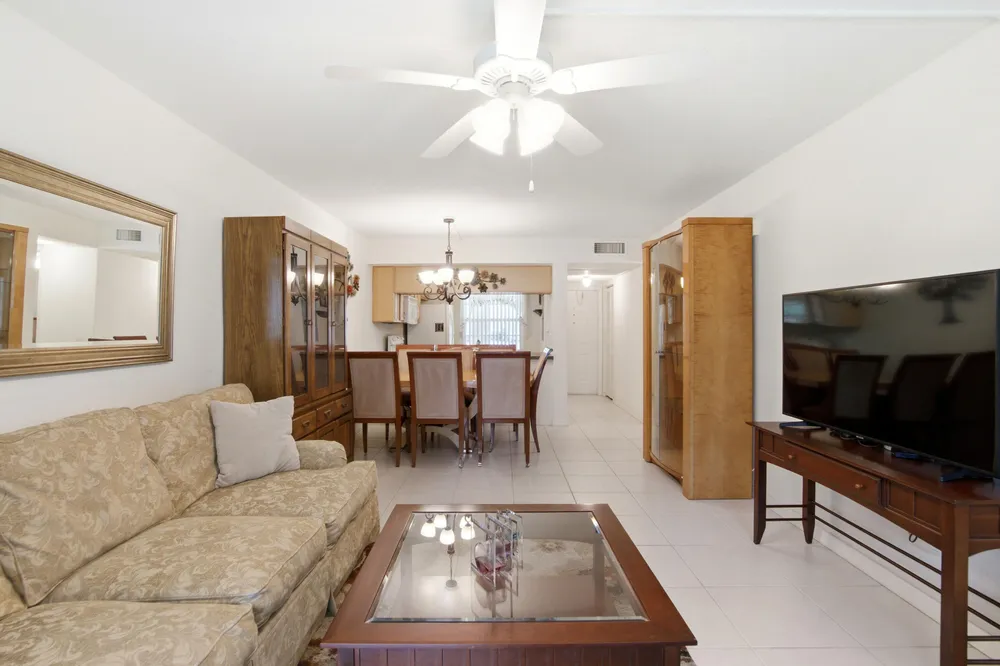 1105 Bahama Bend, Coconut Creek, FL 33066