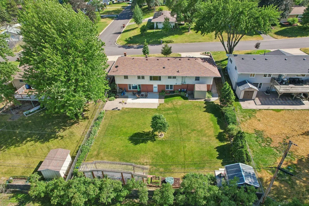 3403 71st St E, Inver Grove Heights, MN 55076
