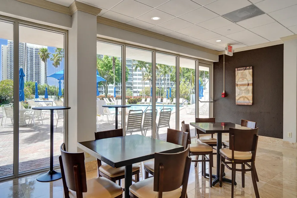 3300 NE 36th St, Fort Lauderdale, FL 33308
