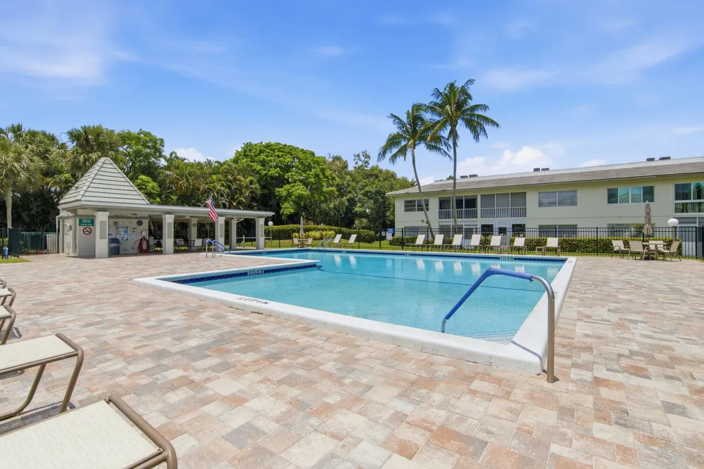 1105 Bahama Bend, Coconut Creek, FL 33066