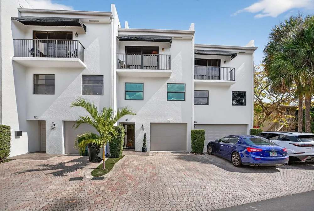 3000 NE 8th Terrace, Oakland Park, FL 33334