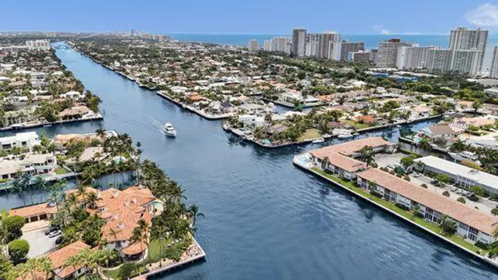 3300 NE 36th St, Fort Lauderdale, FL 33308