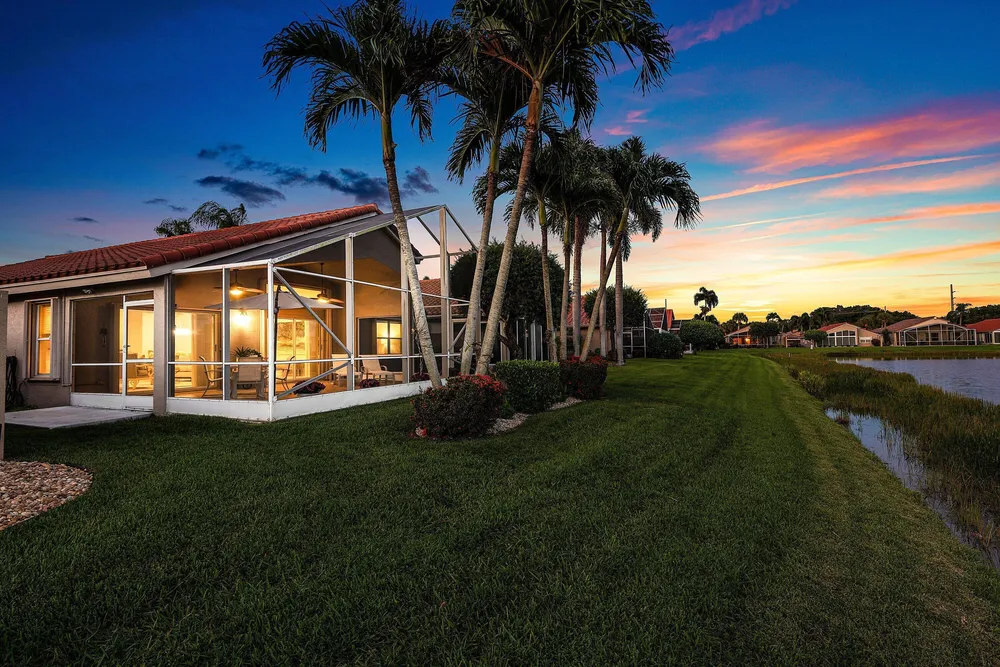 6600 Sherbrook Dr, Boynton Beach, FL 33437