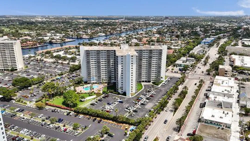 3300 NE 36th St, Fort Lauderdale, FL 33308