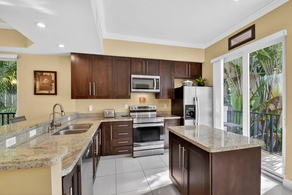 2686 N Federal Hwy, Boynton Beach, FL 33435