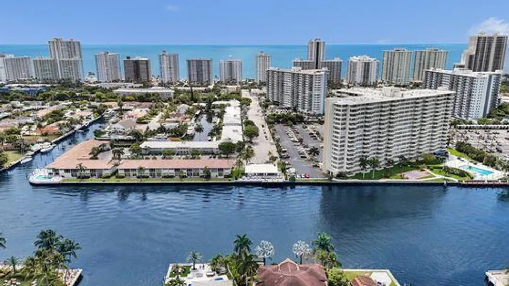 3300 NE 36th St, Fort Lauderdale, FL 33308