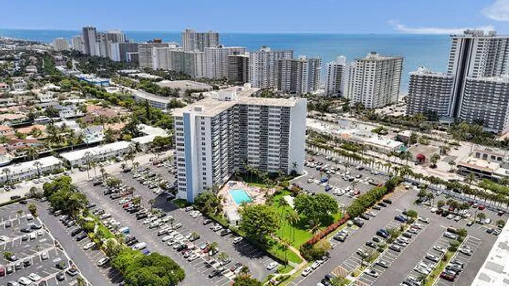 3300 NE 36th St, Fort Lauderdale, FL 33308