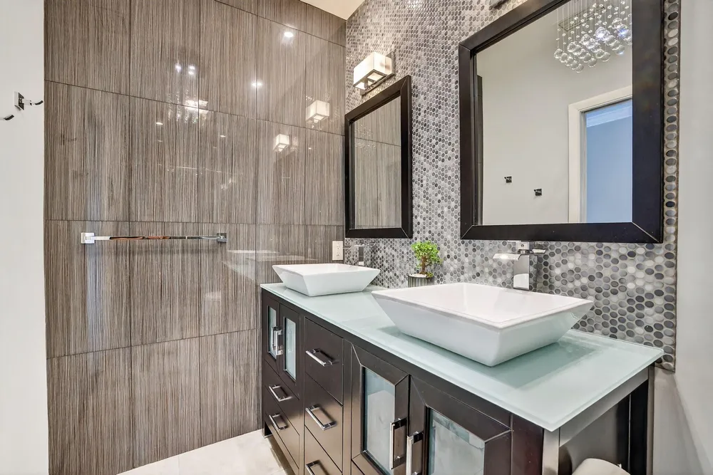 3000 NE 8th Terrace, Oakland Park, FL 33334