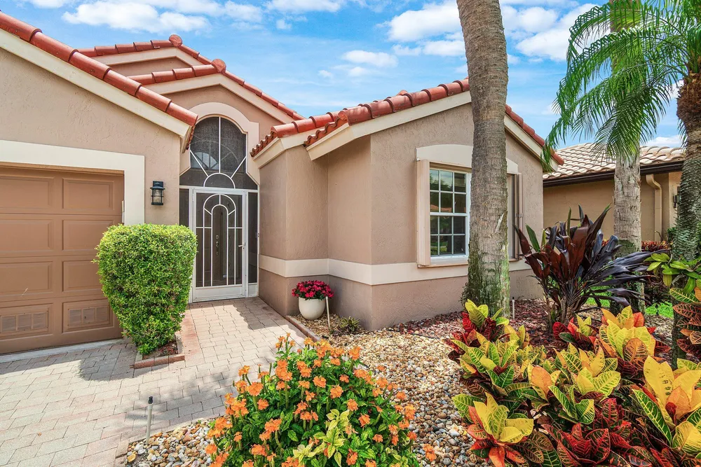 6600 Sherbrook Dr, Boynton Beach, FL 33437